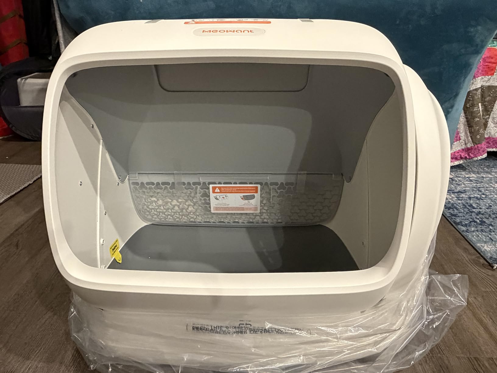 MeoWant Self-Cleaning Cat Litter Box, 106L Extra-Large Space Low Entrance Automatic Cat Litter Box Perfect for Multiple Cats customer photo 1