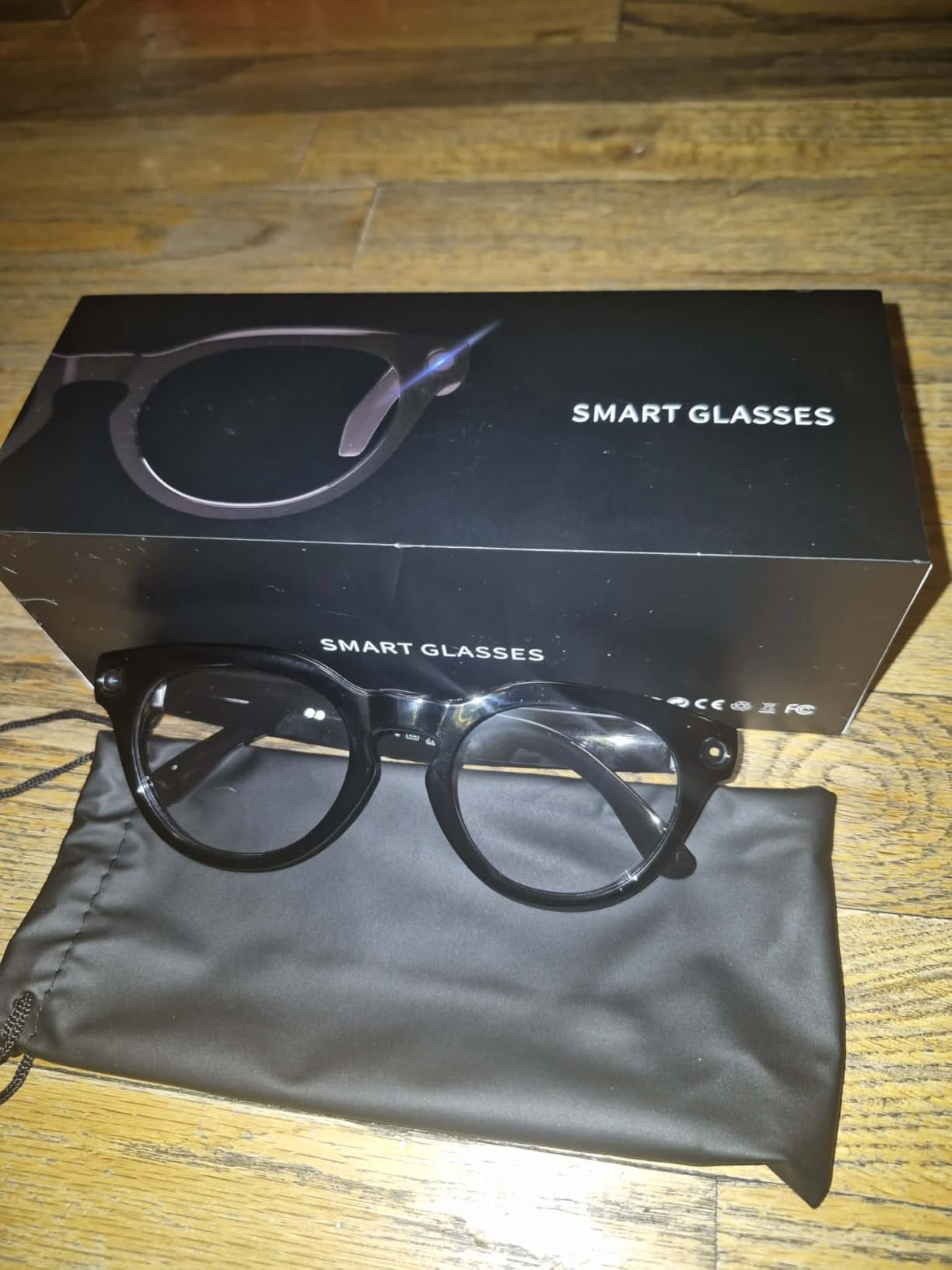 AI Smart Glasses with Camera, 2K Camera Glasses,12MP Video Recording Glasses, Real Time Translation, AI Voice Assistant,Sunglasses with 3 Pack Lenses - Photochromic Lenses,Purple and Blue Lenses customer photo 1