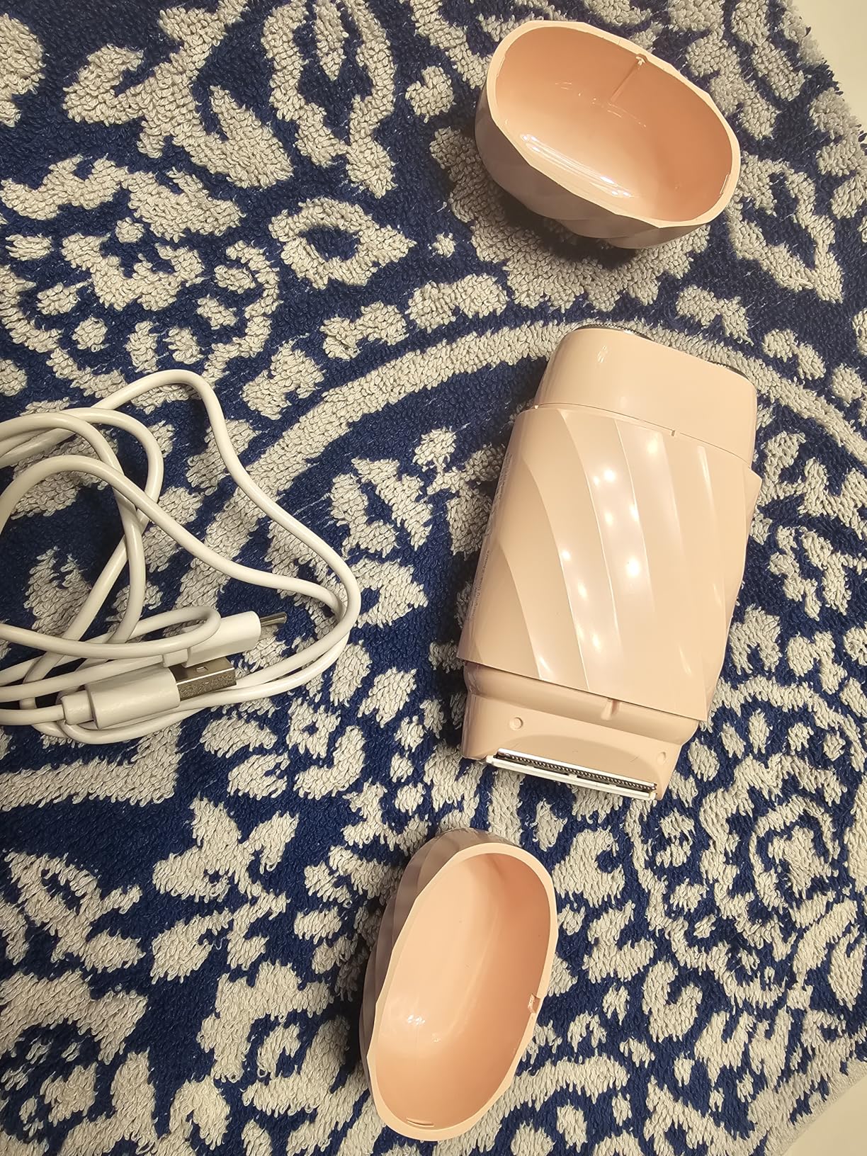 4-in-1 Electric Razor for Women, Bikini Trimmer & Facial Hair Remover, Rechargeable Cordless Dual-Head Shaver, IPX7 Waterproof, Painless & Hypoallergenic for Sensitive Areas, Pink customer photo 2