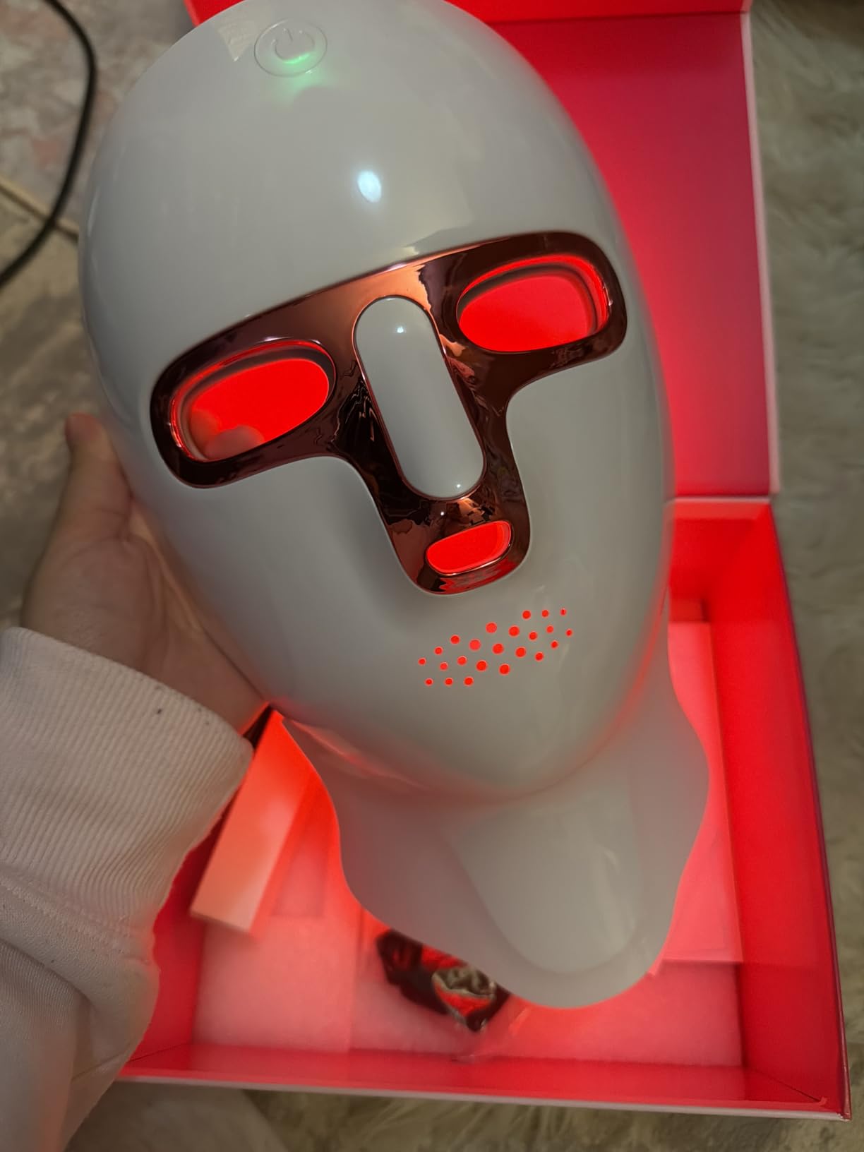 Red Light Therapy for Face- LED Light Therapy Mask Skin Care Mask,Cordless LED Face Mask face & Neck Red & Infrared Lights Masks Wavelength,USB C Rechargeable for Home Use Working Travel Yoga customer photo 2