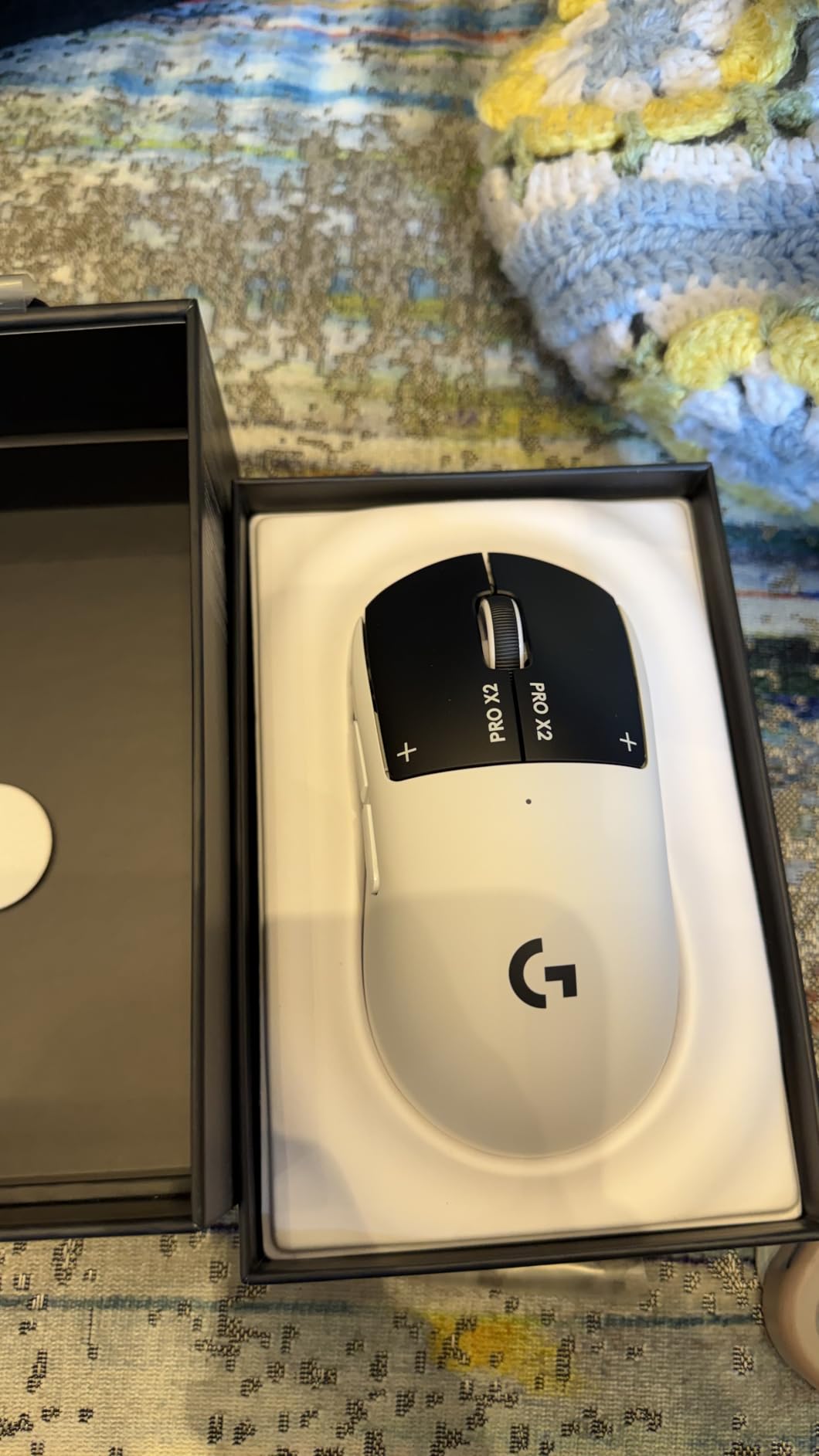 Logitech PRO X2 SUPERSTRIKE Lightspeed Wireless Gaming Mouse, Ultra-Fast Performance, Ultra Lightweight (61 g), Customizable Click Haptics, USB-C Charging, for PC/Mac/Laptop - White customer photo 2