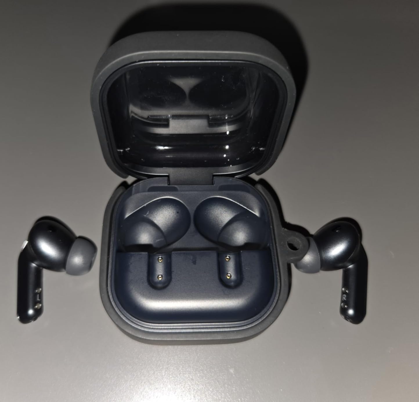 Samsung Galaxy Buds 4 Pro (2026) AI True Wireless Bluetooth Earbuds, Hi-Res Audio, 2-Way Speaker, ANC 2.0, Optimized Comfort, IP57, Live Translation, Black [US Version, 2 Yr Warranty] customer photo 1
