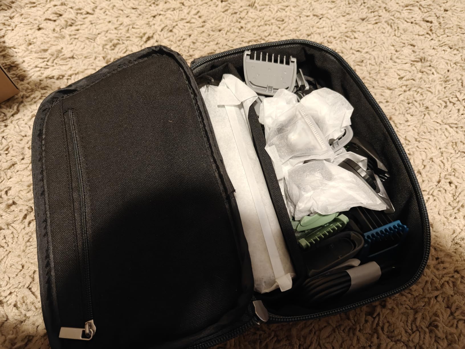 Philips All-in-One 9000 Series 23-Piece Trimmer - Electric Shaver and Clipper for Face, Beard, Head & Body, Self-sharpening Full Metal Blades, 29 Length Settings (0.5-16 mm), MG9575/49 customer photo 1