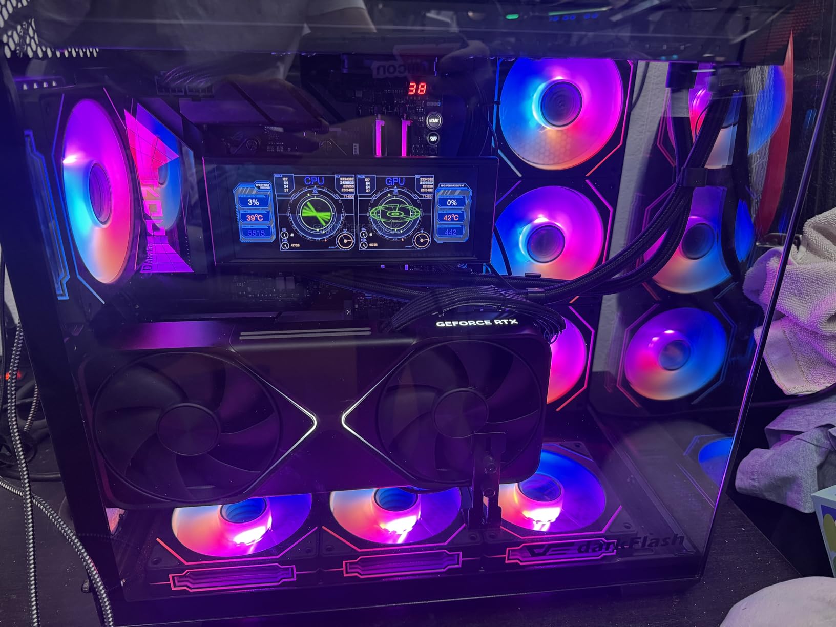 darkFlash C280 E-ATX Full-Tower PC Gaming Case, 7×ARGB Fans Included, 270° Tempered Glass, Reverse Connection Motherboard Compatible, Supports RTX 5090 up to 420mm, 360mm Radiator Support, Black customer photo 1