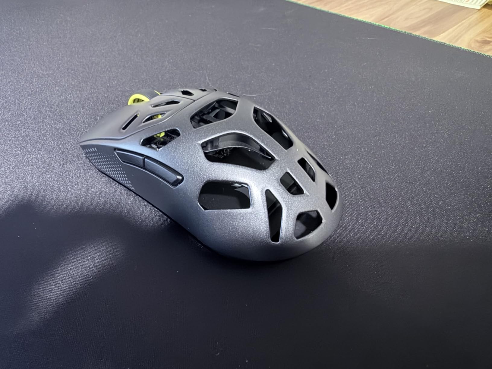 Corsair Sabre v2 PRO Wireless MG FPS Gaming Mouse - 33,000 DPI Marksman S Sensor, 8,000Hz Hyper-Polling, Durable Magnesium, Lightweight, Up to 120hr Battery - Black customer photo 1