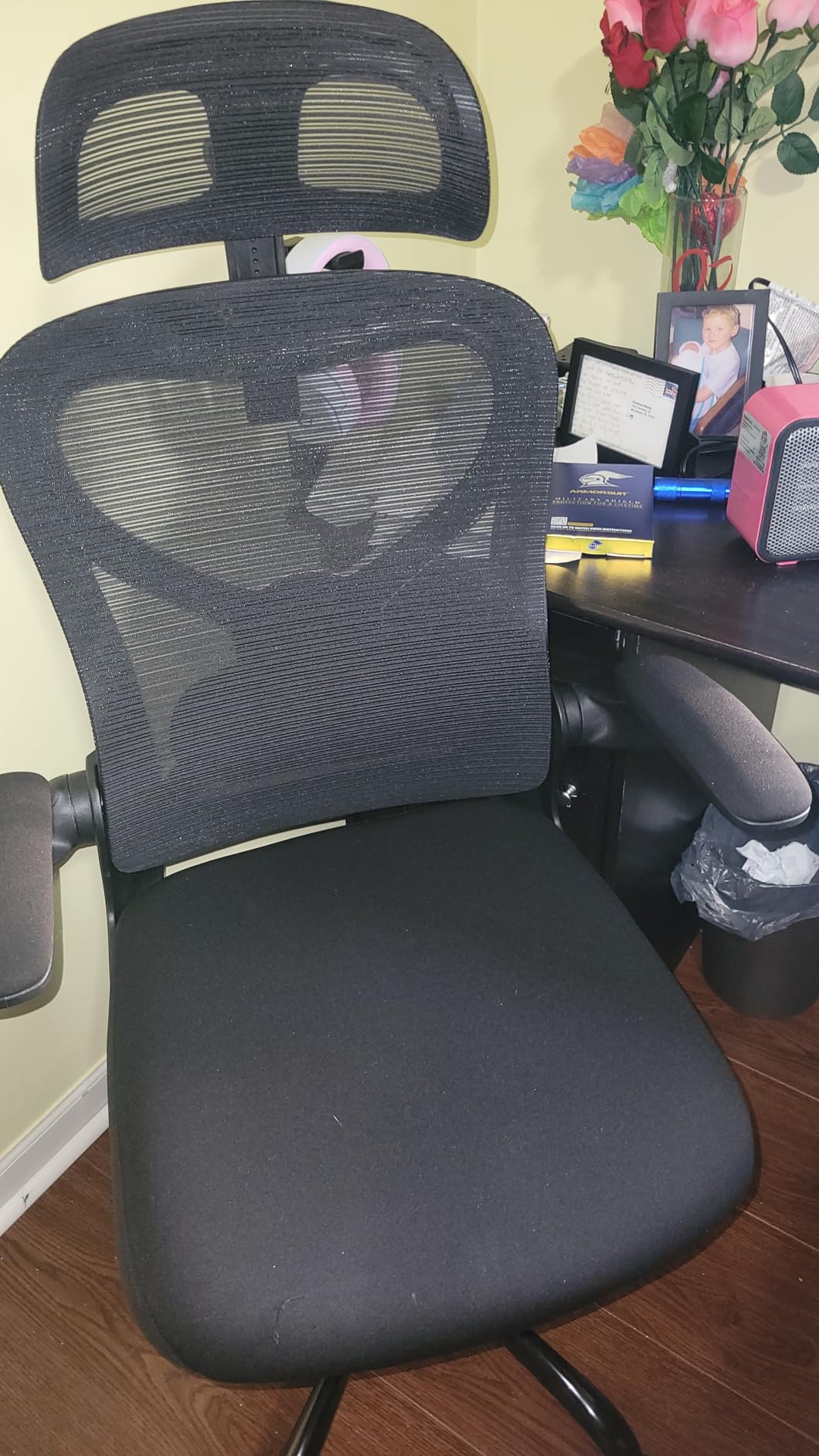 Ergonomic Office Chair, Mesh Desk Chair with Headrest, Lumbar Support, Thick Seat Cushion, Flip-up Arms, High Back Computer Task Chairs for Home Office, Black/Silver customer photo 1