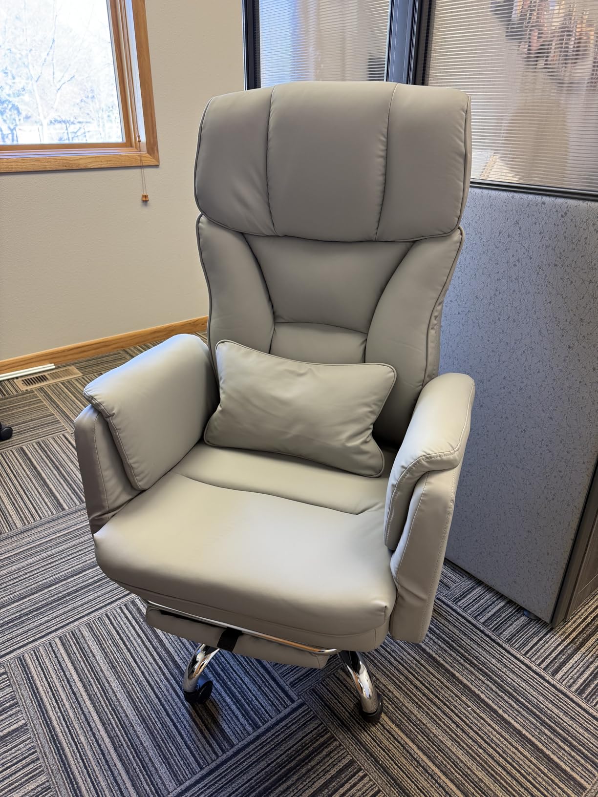 FelixKing Big and Tall Office Chair, 400LBS Wide Leather Executive Chair, Reversible Armrest for Pets Criss Cross Legged, 135° Reclining High Back Gaming Desk Chair with Lumbar Support Footrest, Black customer photo 2