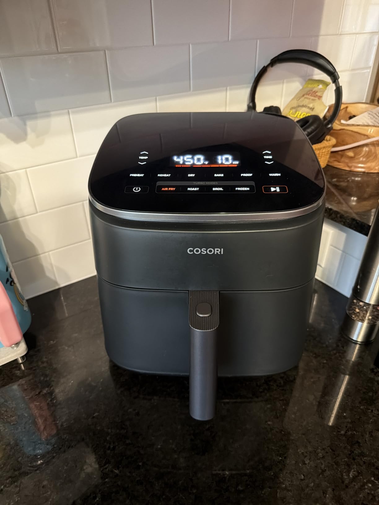 Cosori 9-in-1 TurboBlaze Air Fryer 6 Qt, Smart Control, 90°-450°F, Shake Reminders, Precise Heating for Even Results, Air Fry, Roast, Bake, Broil, Dry, Frozen, Proof, Reheat, Keep Warm, Cream customer photo 2