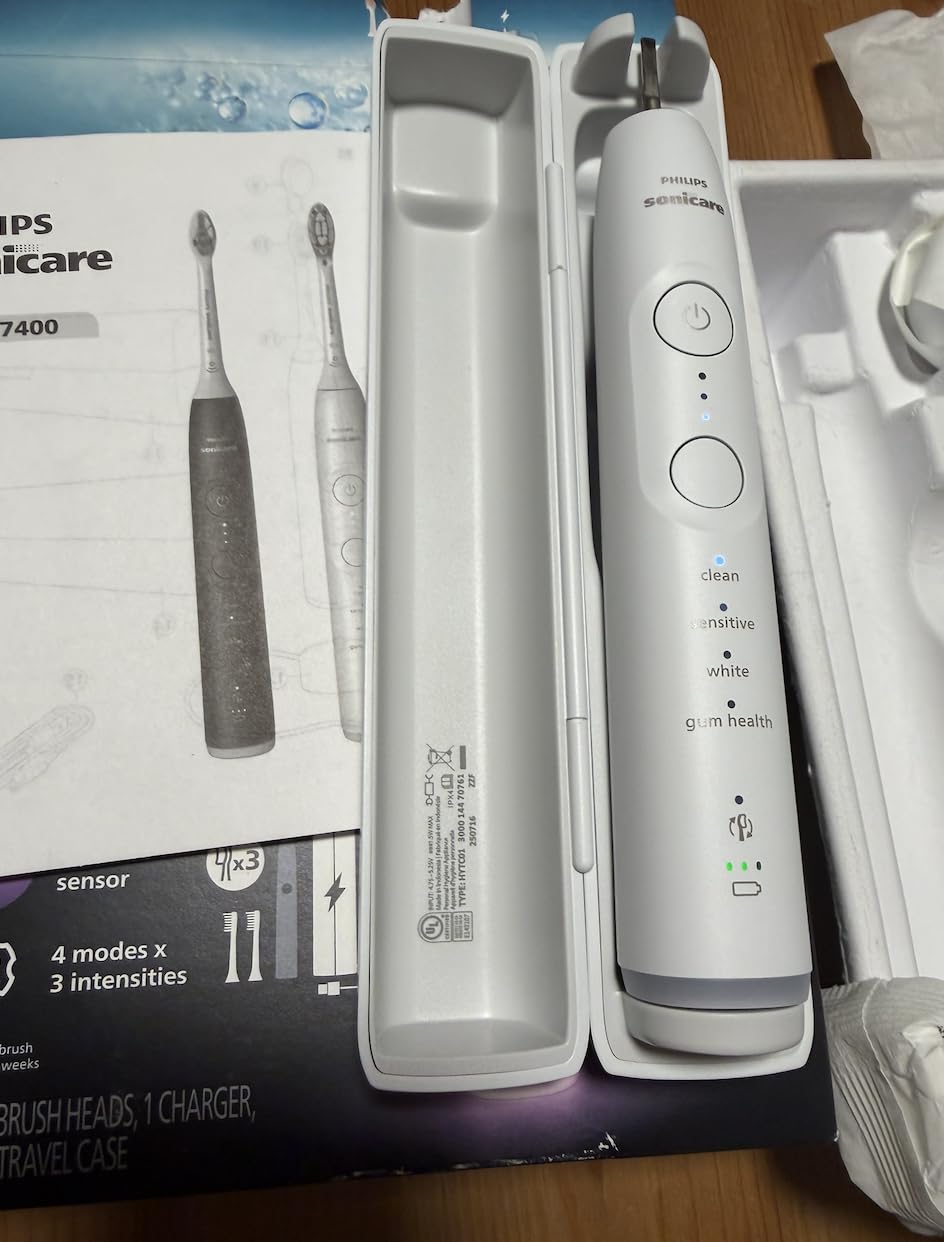 Philips Sonicare 7300 Series Electric Toothbrush - Next-Generation Sonicare Technology, Pressure Sensor, 12 Brushing Settings, SmarTimer, BrushPacer, 21-Day Runtime, Travel Case, Black, HX7421/07 customer photo 1