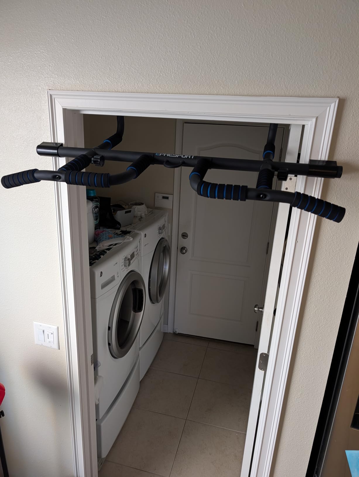 EPHESPORT 2026 Multifunctional Pull Up Bar for Doorway - US Patented Design, Foldable, No Drilling or Slipping, Multi-Grip Bar with Resistance Band Hooks, Commercial Alloy Steel, Large PVC Pads, 440 lbs Capacity customer photo 1