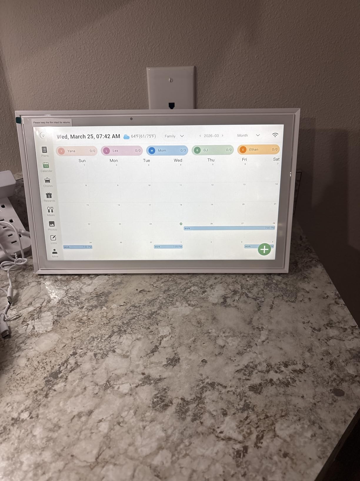 WiFi Digital Calendar Smart Family Planner with AI Meal Planning, 10.1