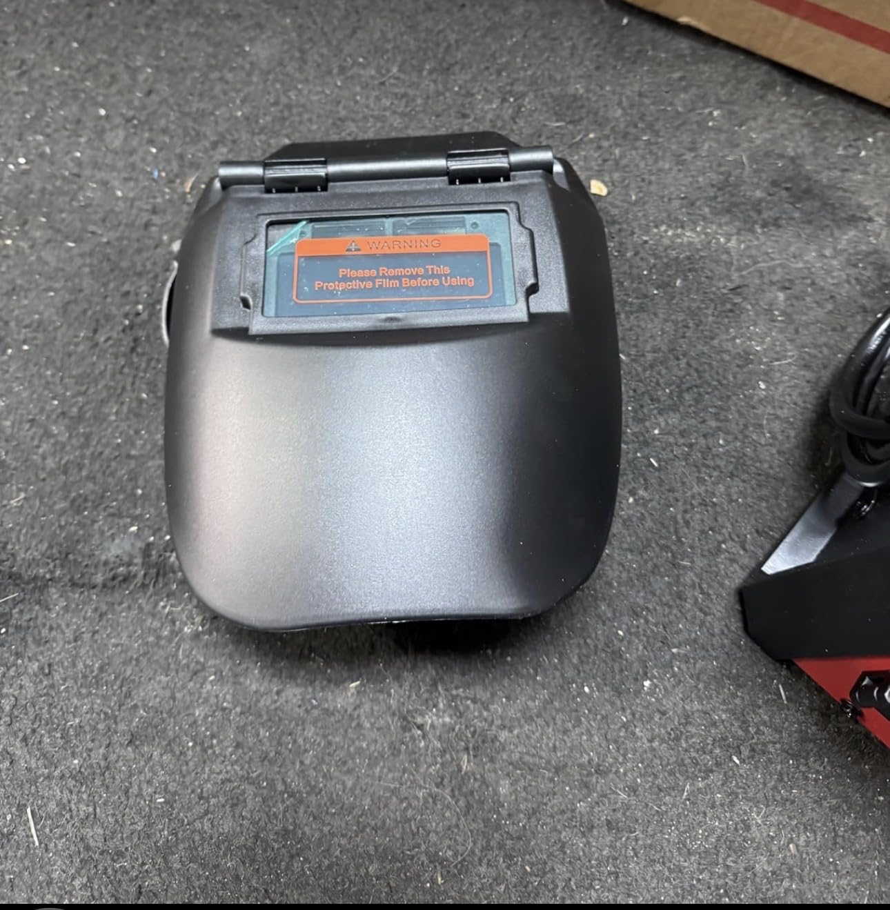 BESTMIG 145A 4-in-1 Multi-Process Welder, 110V/220V MIG/TIG/MMA/Stick Welding Machine, Gas & Gasless Flux Core Welder with Synergy IGBT Inverter, Includes Welding Helmet & Gloves customer photo 1