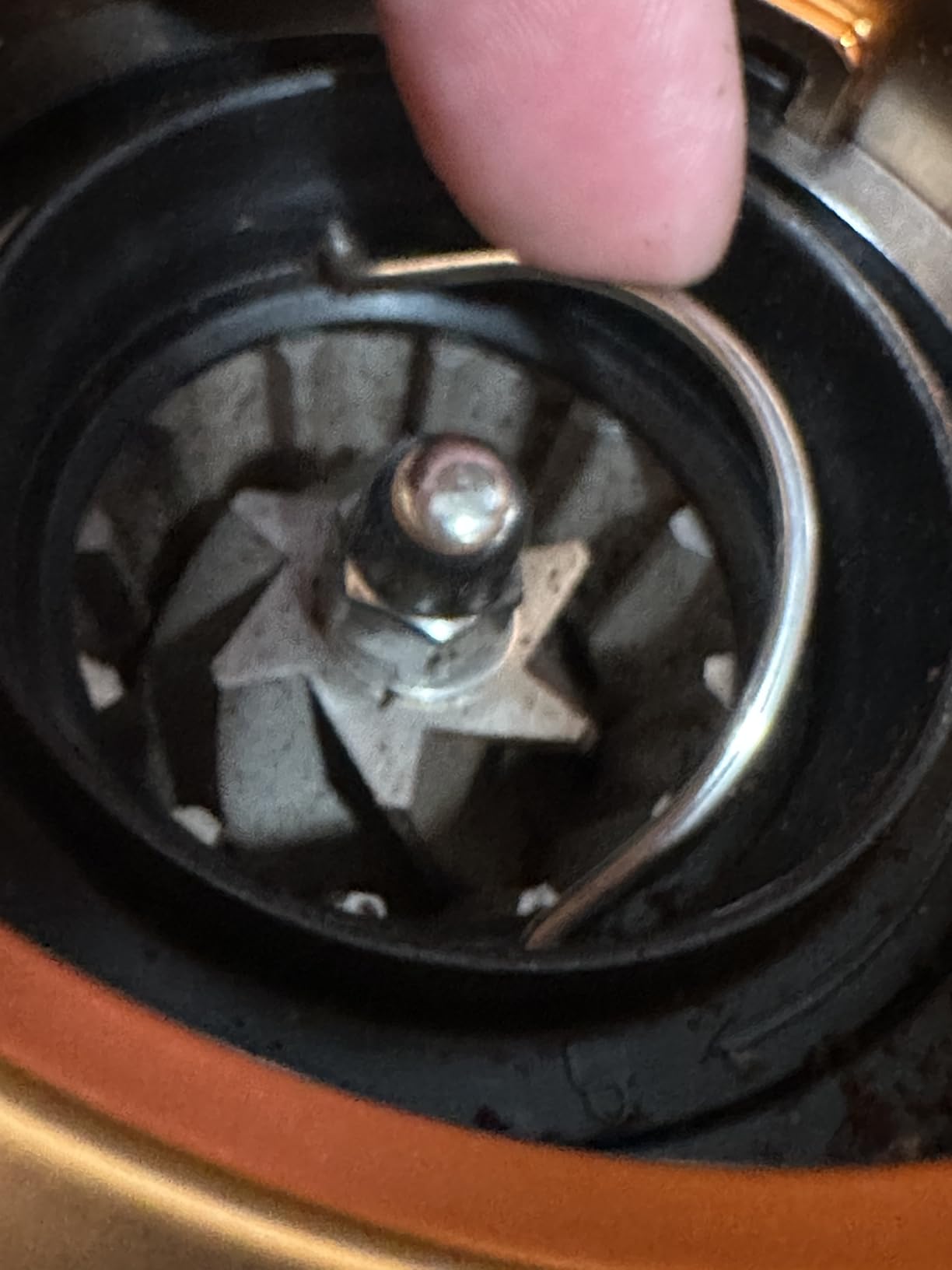 AMZCHEF Single Dose Coffee Grinder - 75 Settings Burr Grinder, 40mm Conical Burr, Anti-Static & Low-Retention Design, Quiet DC Motor with Magnetic Outlet & Vacuum Dosing Cup for Espresso, French Press customer photo 2