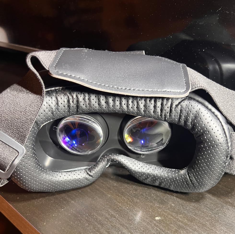 3D VR Headset, Virtual Reality Glasses Headset Helmets, Compatible with 5.0-7.0 inch with Controller, for Mobile Games & Movies(Black) customer photo 2