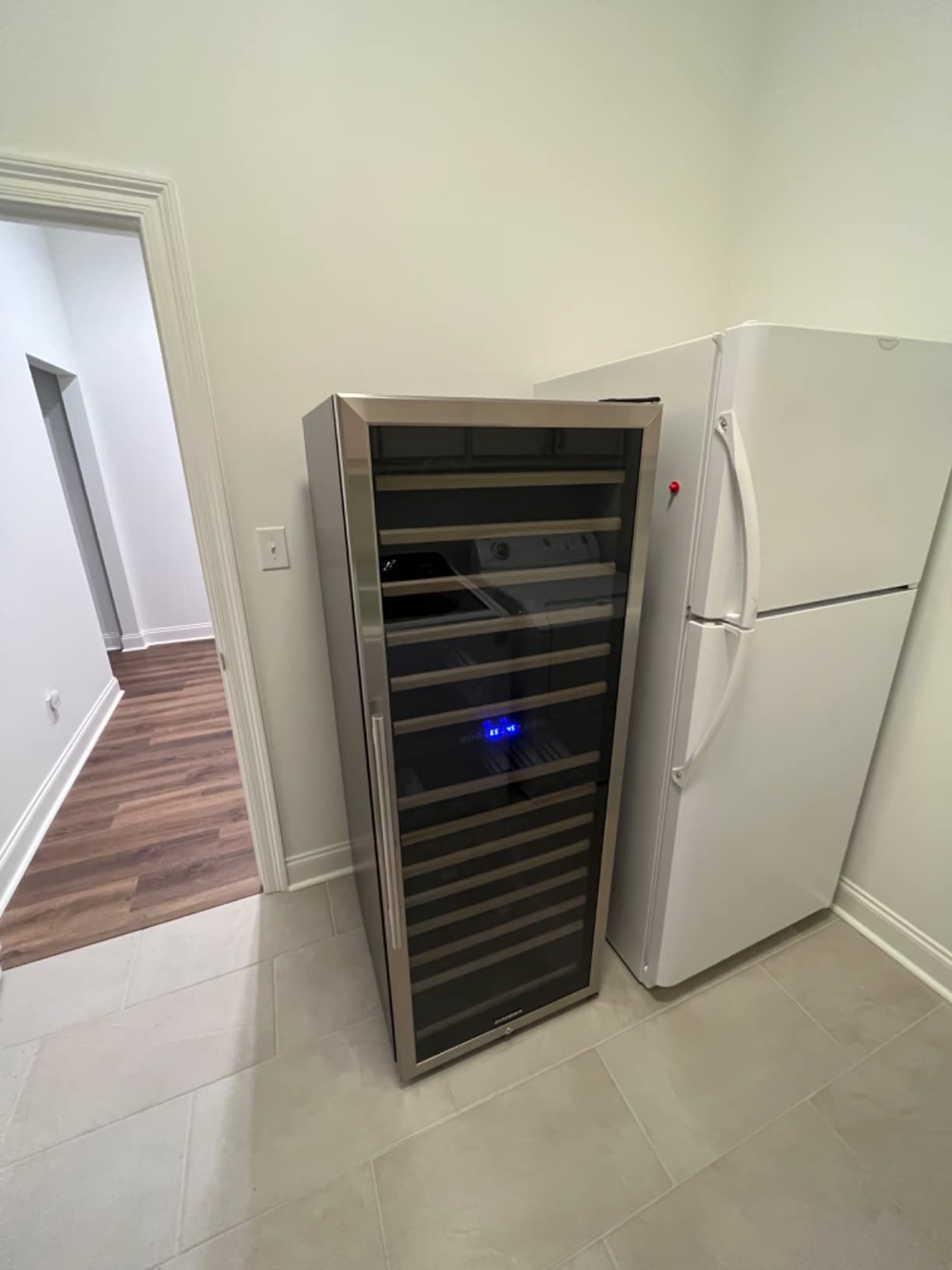 BODEGA Freestanding Wine Fridge Dual Temperature Zone,Wine Cooler for 174 Bottles, 24 Inch Large Wine Refrigerator with Temperature Memory Function,Quiet Operation. customer photo 1