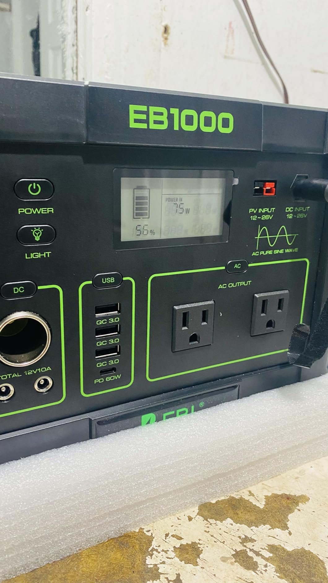 1000W Solar Generator 999Wh, Portable Power Station with 60W USB-C PD Output, 110V Pure Sine Wave AC Outlet Backup Lithium Battery customer photo 2