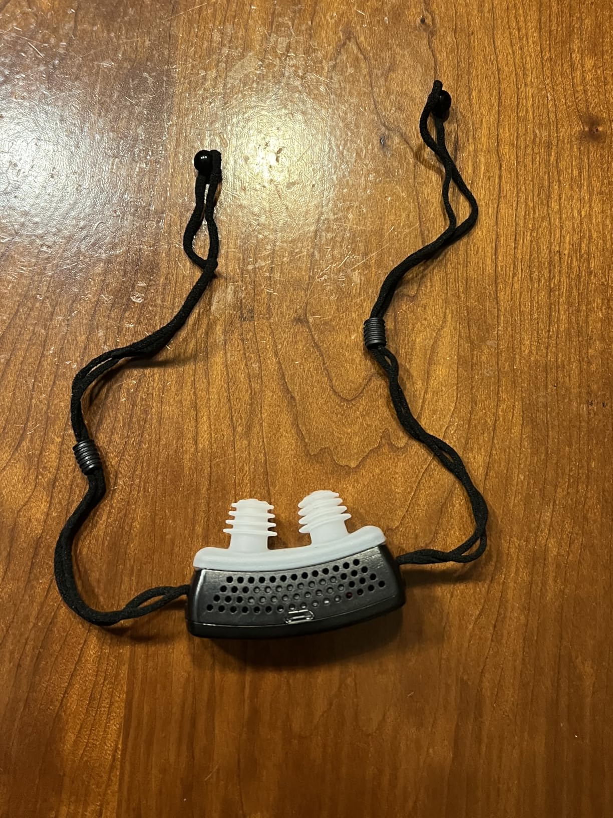 Anti Snoring Devices, Electric Snoring Solution with Adjustable Strap, Universal Fit for All Nose Shapes, Adjustable 6-Speed, Mini Portable Sleep Apnea Devices for Men and Women (Matte Black) customer photo 1