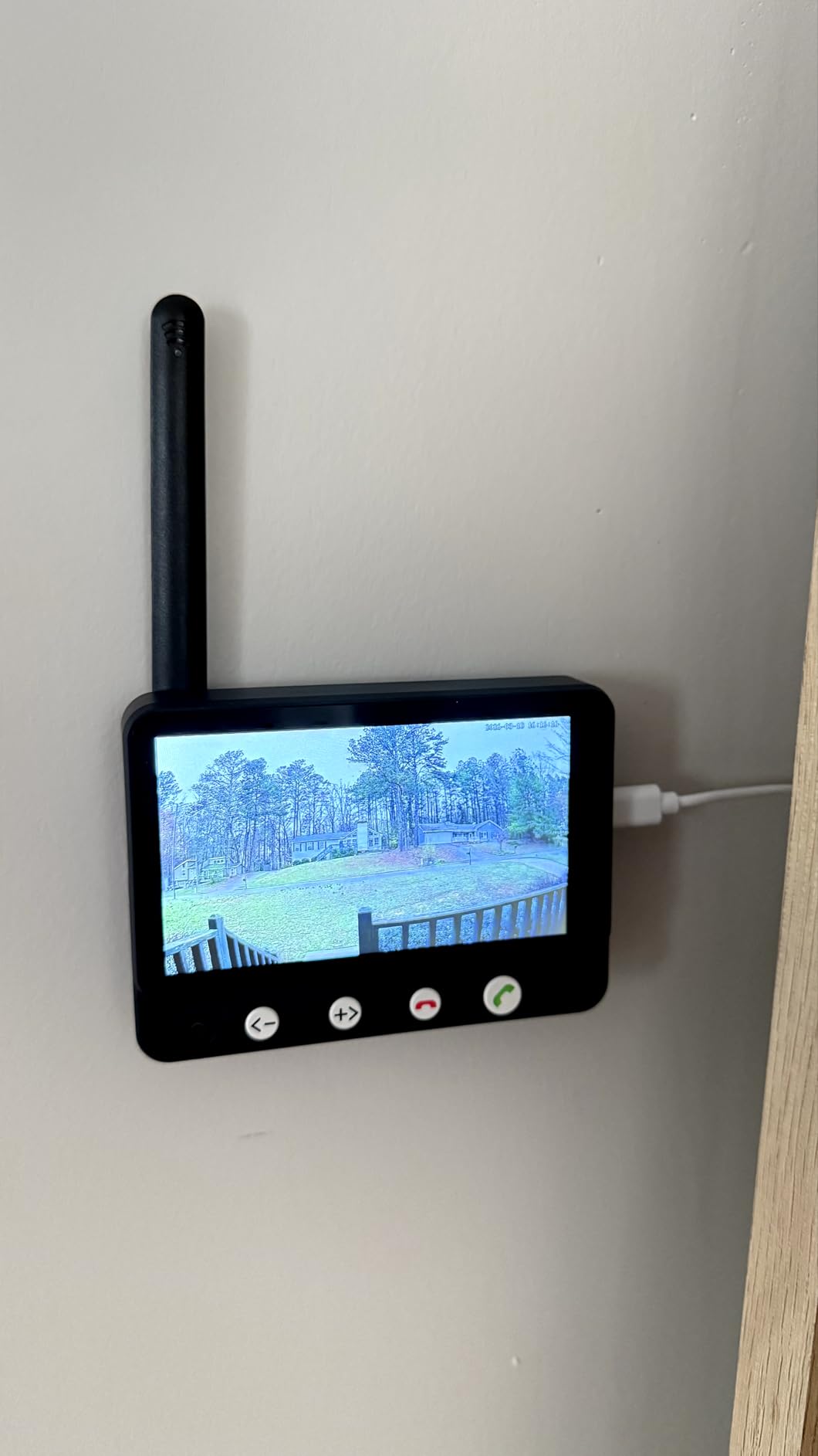 Wireless Doorbell Camera Video Intercom System with 4.5