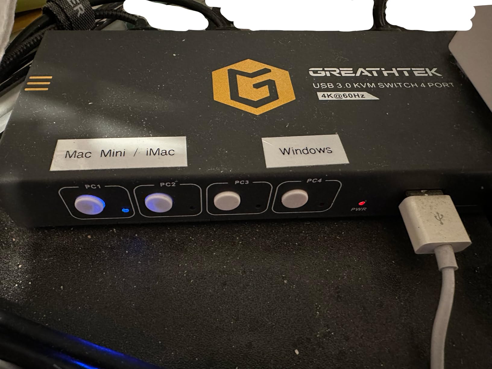 8K HDMI KVM Switch 2 Monitors 2 Computers, 8K@60HZ USB3.0 Dual Monitors KVM Switches for 2 PC/Laptops Share Mouse Keyboard and 2 Screens, with 2 USB Cables/Controller, EDID Adaptive, Plug&Play customer photo 1