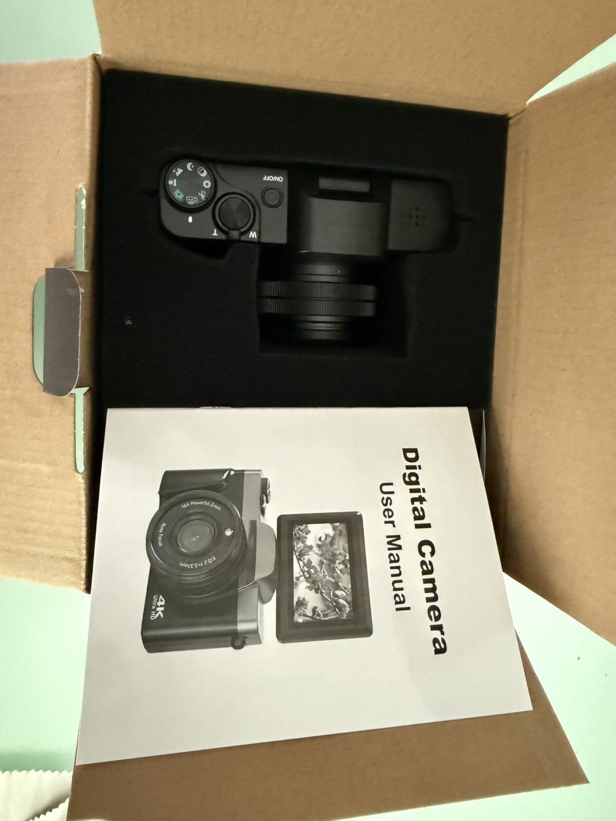 4K Digital Camera for Photography with WiFi,64MP Autofocus 3'' 180° Flip Screen 16X Zoom Vlogging Camera for YouTube, Compact Travel Camera for Beginners, Anti-Shake, 32GB Card, 2 Batteries, Black customer photo 2