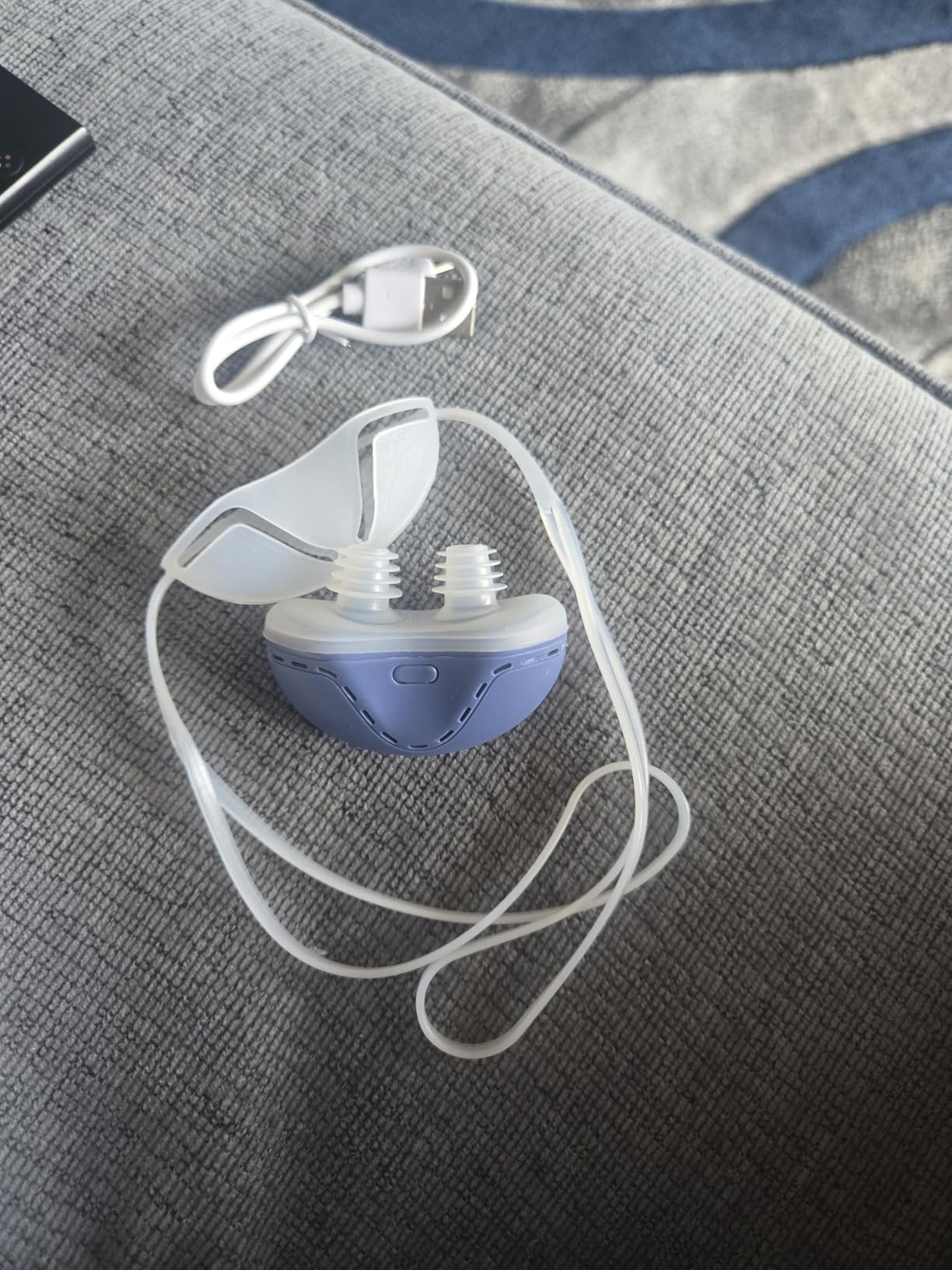 Anti Snoring Devices, Electric Anti Snoring Device, Effective Snoring Prevention, Sleep Apnea Devices for Men and Women, Adjustable Wind Speed, Suitable for All Nose Shapes, Blue customer photo 1