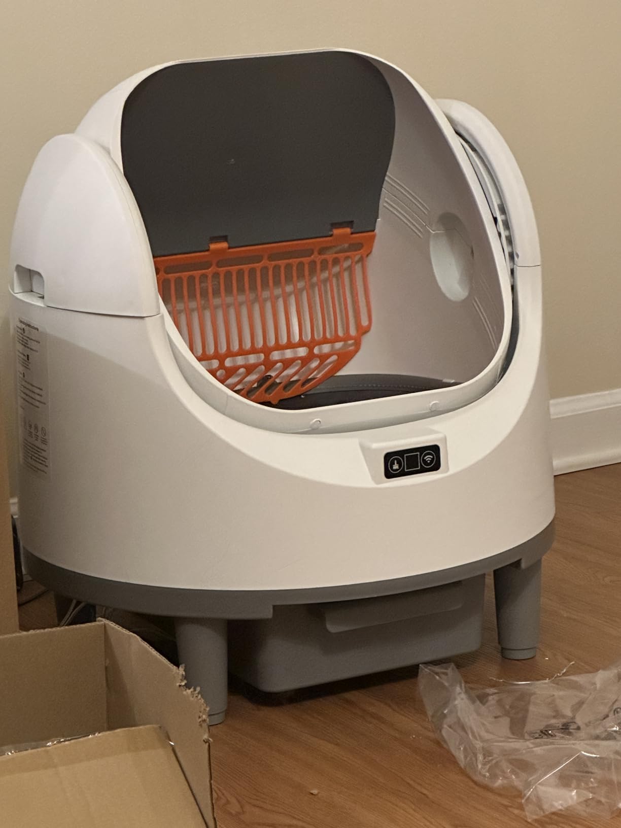 Bashaw Self Cleaning Litter Box, Large Capacity Automatic Litter Box for Multiple Cats, App Control, Safety Sensors, 2 Rolls of Garbage Bags customer photo 1