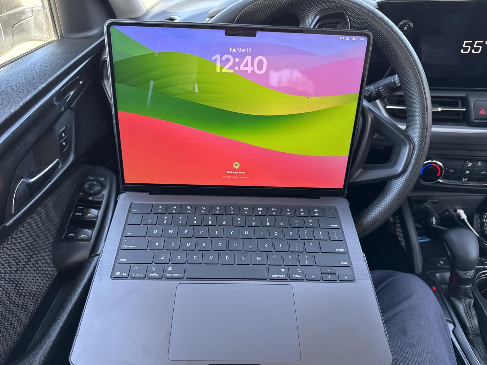 2026 MacBook Pro Laptop with Apple M5 Pro chip with 15-core CPU and 16-core GPU: Built for AI, 14.2-inch Liquid Retina XDR Display, 24GB Unified Memory, 1TB SSD, Wi-Fi 7; Space Black customer photo 1