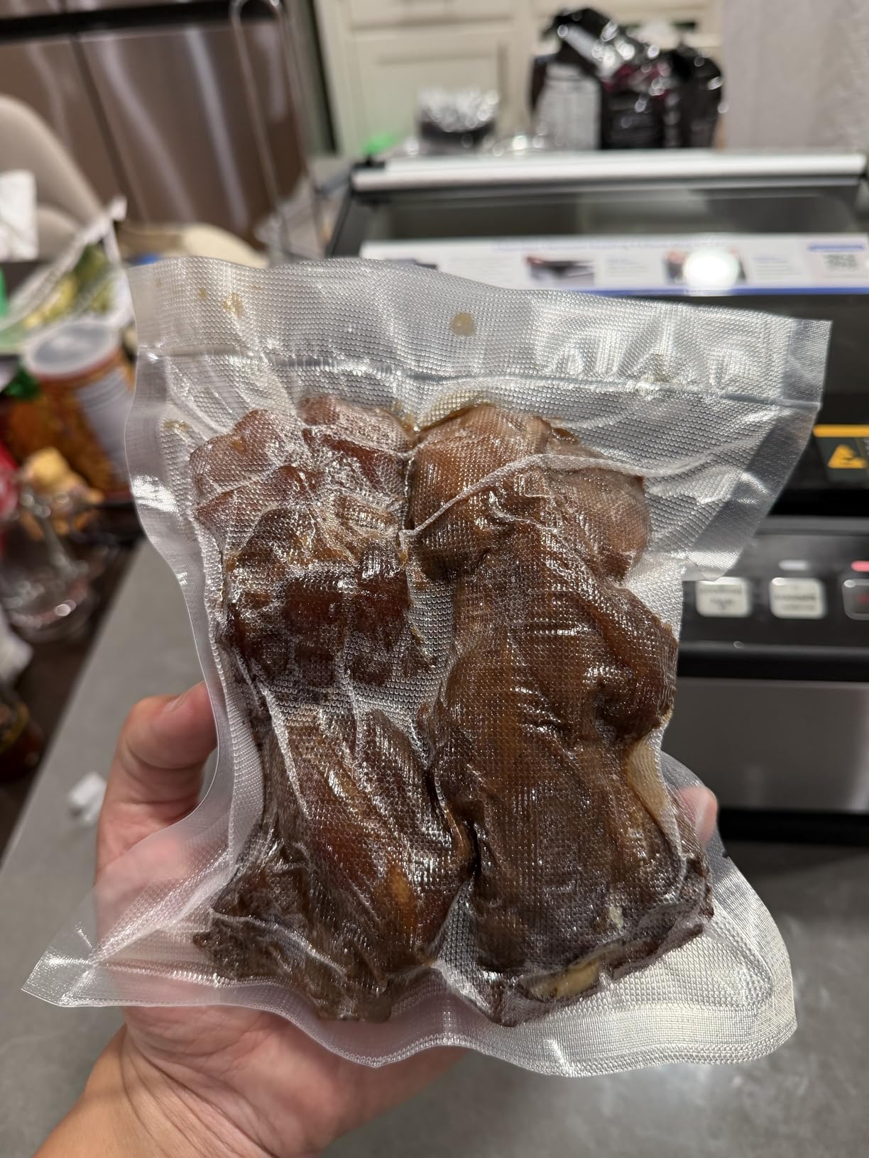 DualCore CVS101 Chamber Vacuum Sealer, 6L Dual Vacuum Zones for Liquids & Oversized Bags, External Vacuum Area, 100kPa Vacuum Dual-Core System with 4 Oil-Free Dry Pumps 12