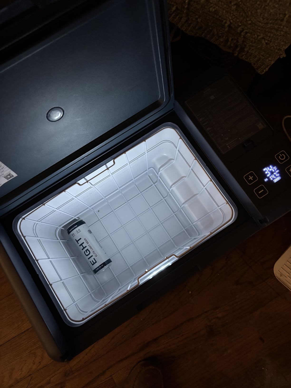 Aeitto 12 Volt Car Refrigerator 20Quart Car Fridge Freezer Electric Cooler Portable Cooler 12V Fridge RV Refrigerator -4℉-68℉ Temp Control 12/24V DC & 100-240V AC for Travel, Camping, RV, Road customer photo 2