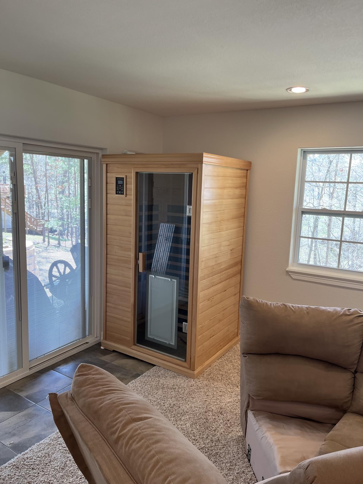 1 Person Mini Infrared Sauna - Premium European Aspen Wood, 905W Energy Efficient, Low EMF Indoor Sauna, Bluetooth Speakers, Compact Home Spa for Small Spaces, 36.6