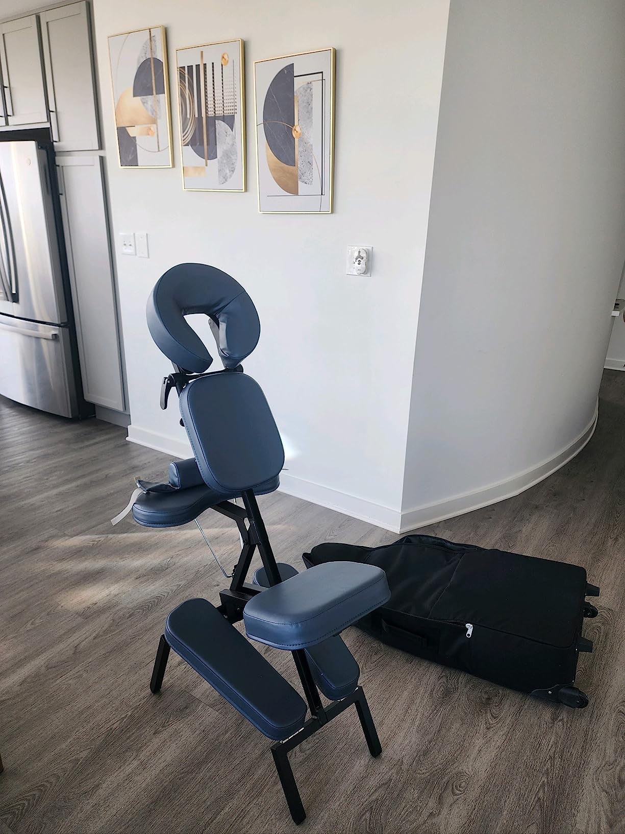 Professional Portable and Lightweight Tattoo/Massage Chair by Master Massage - Folding Aluminum Frame with Adjustable Features and Wheeled Carrying Case, Blue customer photo 2