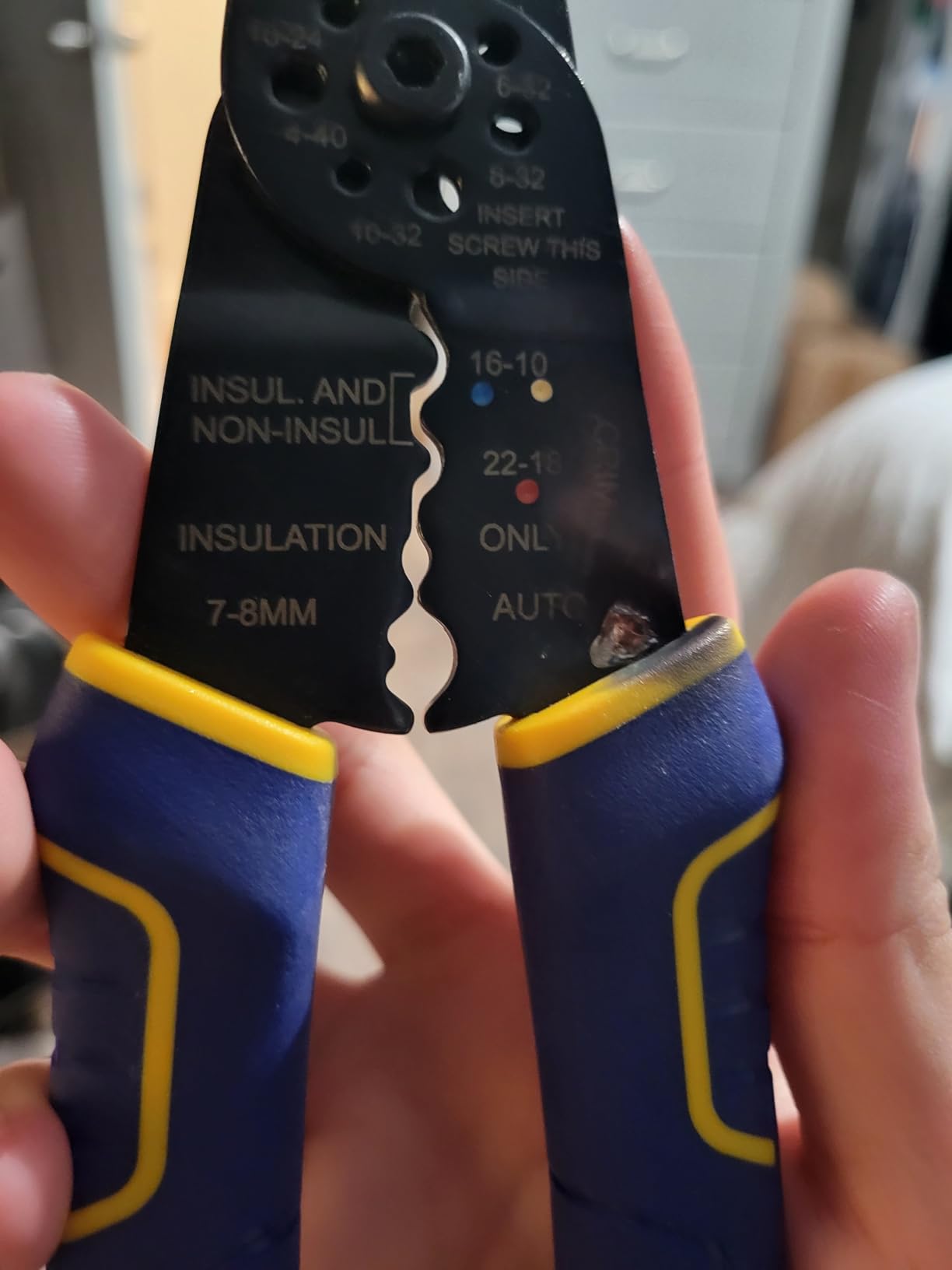 IRWIN Vise-Grip Wire Stripper, 8 inch, Cuts 10-22 AWG, Plier Style Nose, ProTouch for Maximum Comfort (2078309) customer photo 1