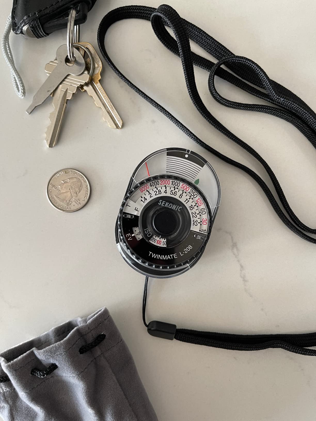 Sekonic L-208 Twin Mate Analog Incident & Reflected Light Meter, Compact Handheld Exposure Meter with Sliding Lumisphere for Film Photography customer photo 1