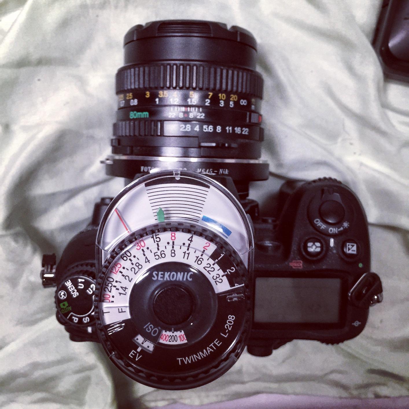 Sekonic L-208 Twin Mate Analog Incident & Reflected Light Meter, Compact Handheld Exposure Meter with Sliding Lumisphere for Film Photography customer photo 2
