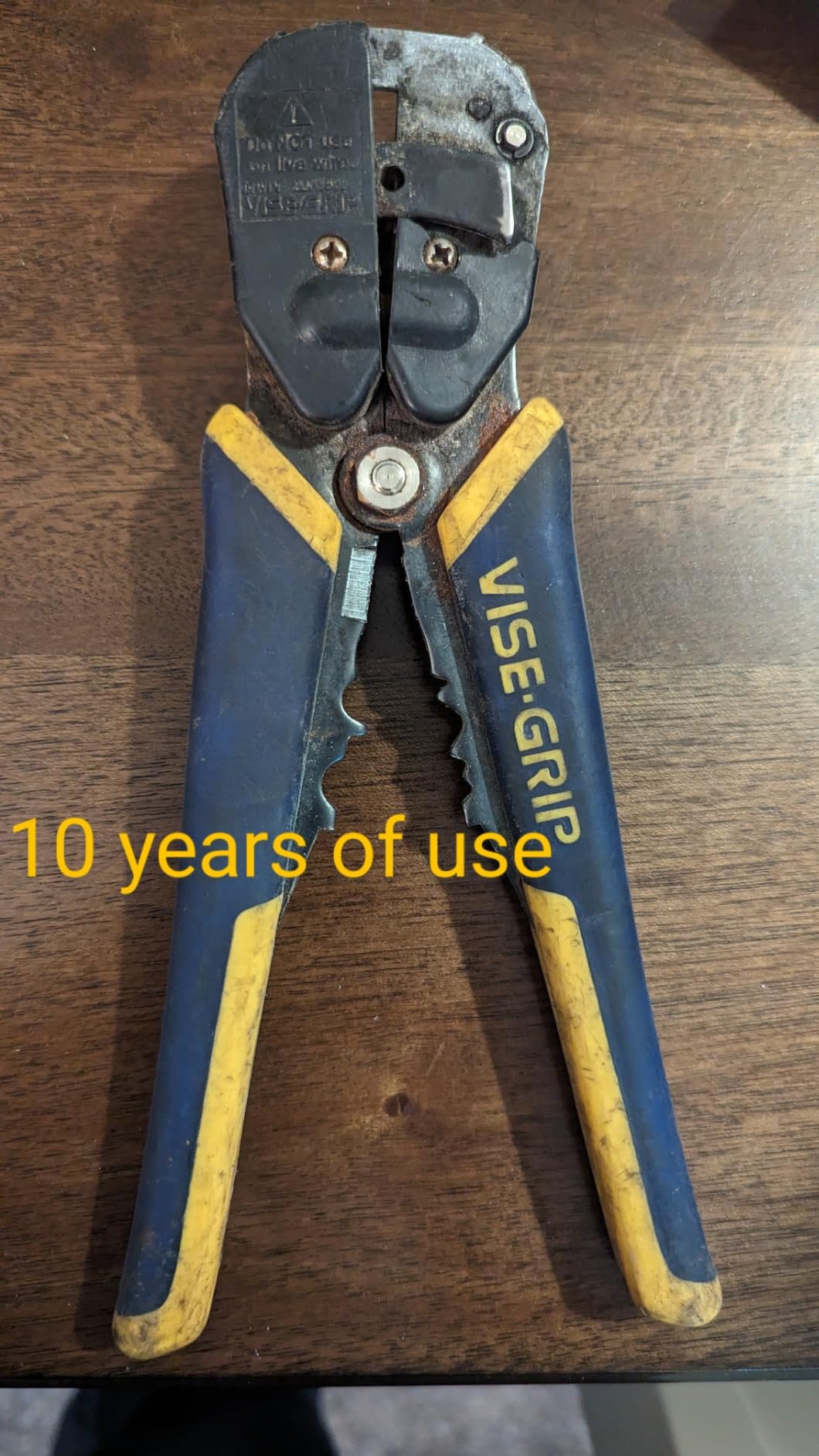 IRWIN Vise-Grip Wire Stripper, 2 inch Jaw, Cuts 10-24 AWG, ProTouch for Maximum Comfort (2078300) customer photo 1