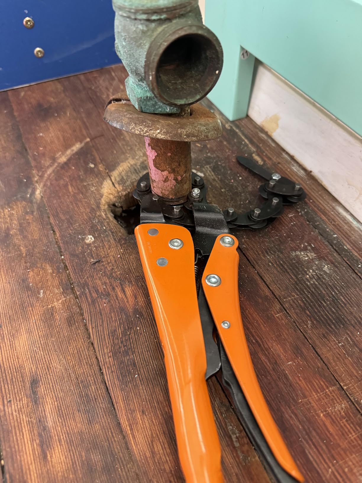Grip-On GR18210 10-Inch Chain Pipe Cutter customer photo 1