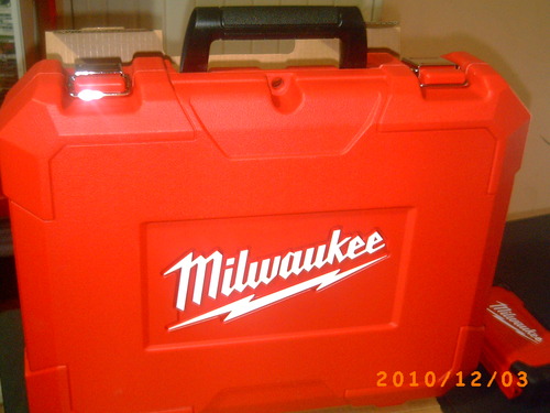 Milwaukee 2691-22 18-Volt Compact Drill and Impact Driver Combo Kit customer photo 1