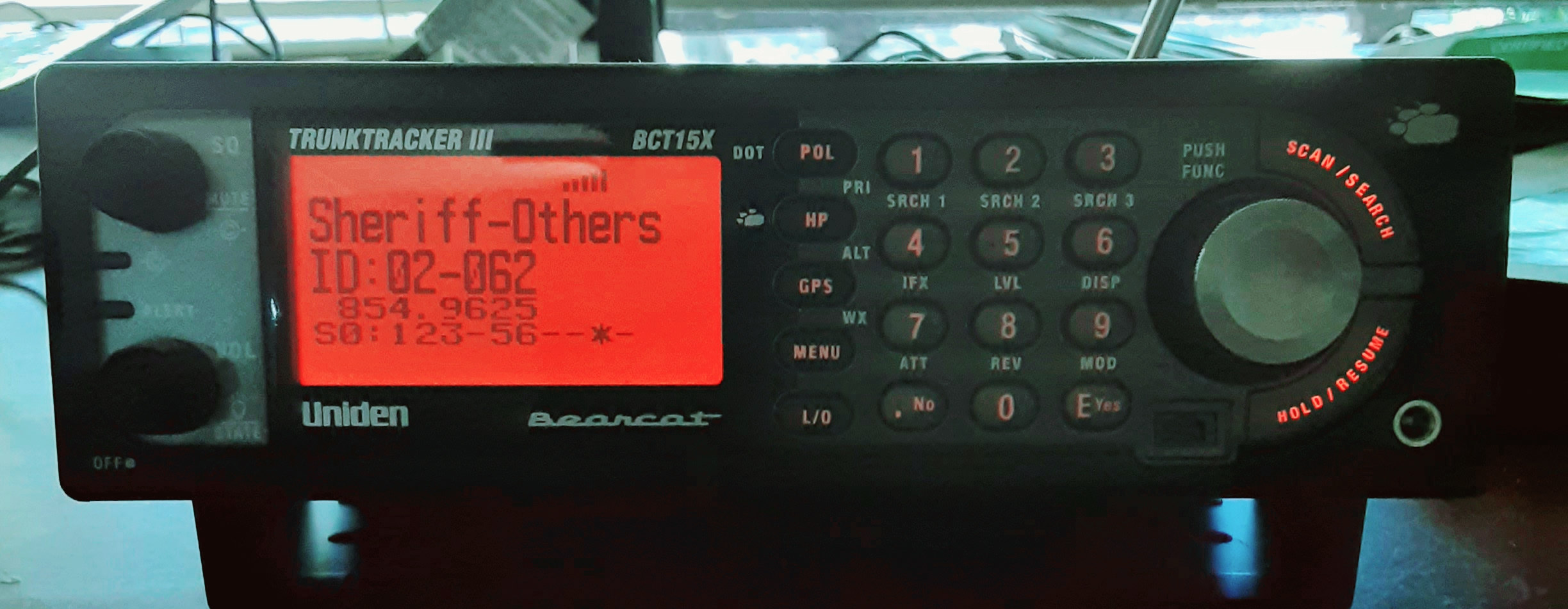 Uniden BearTracker Scanner (BCT15X) with 9,000 Channels, TrunkTracker III Technology, Base/Mobile Design, Close Call RF Capture Technology with Location-Based Scanning customer photo 2