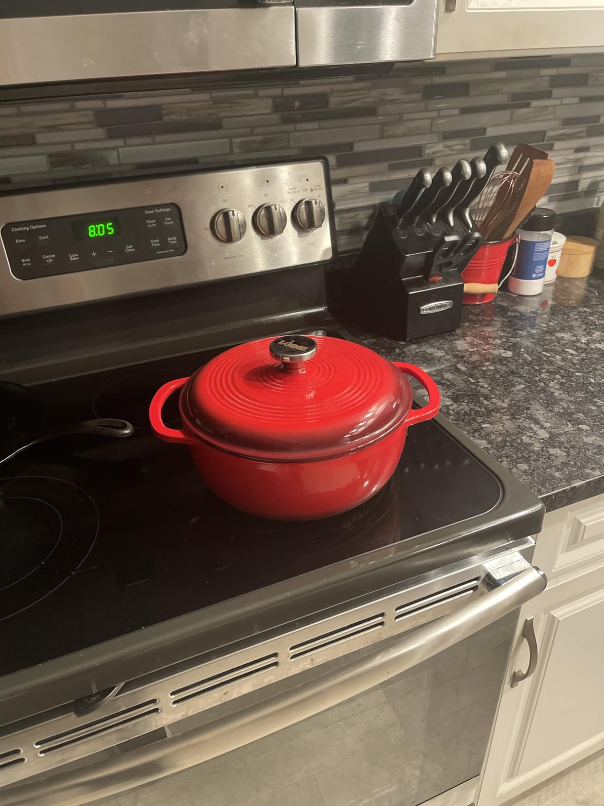 Lodge 4.5 Quart Enameled Cast Iron Dutch Oven with Lid, Caribbean Blue customer photo 1