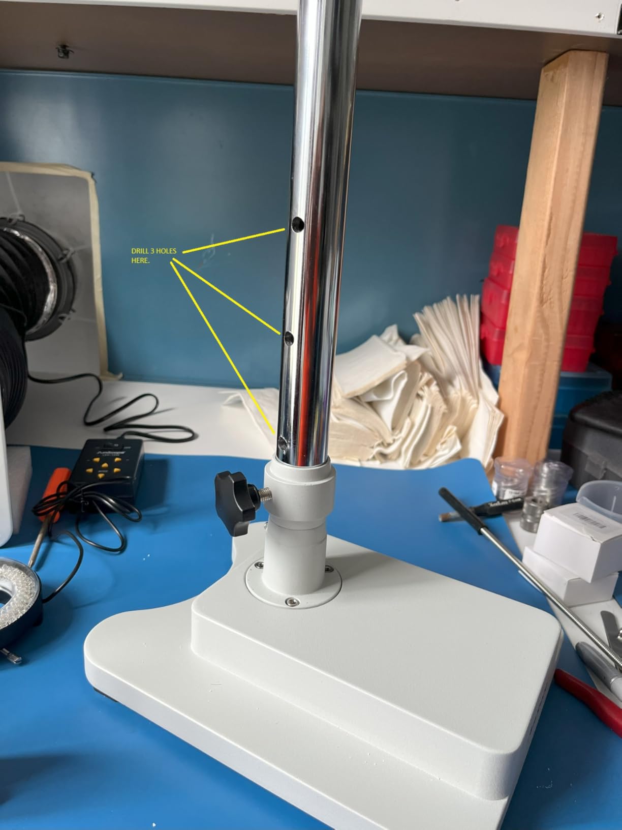AmScope SM-4TZ-144A Professional Trinocular Stereo Zoom Microscope, WH10x Eyepieces, 3.5X-90X Magnification, 0.7X-4.5X Zoom Objective, Four-Zone LED Ring Light, Double-Arm Boom Stand, Includes 0.5X and 2.0X Barlow Lens customer photo 2