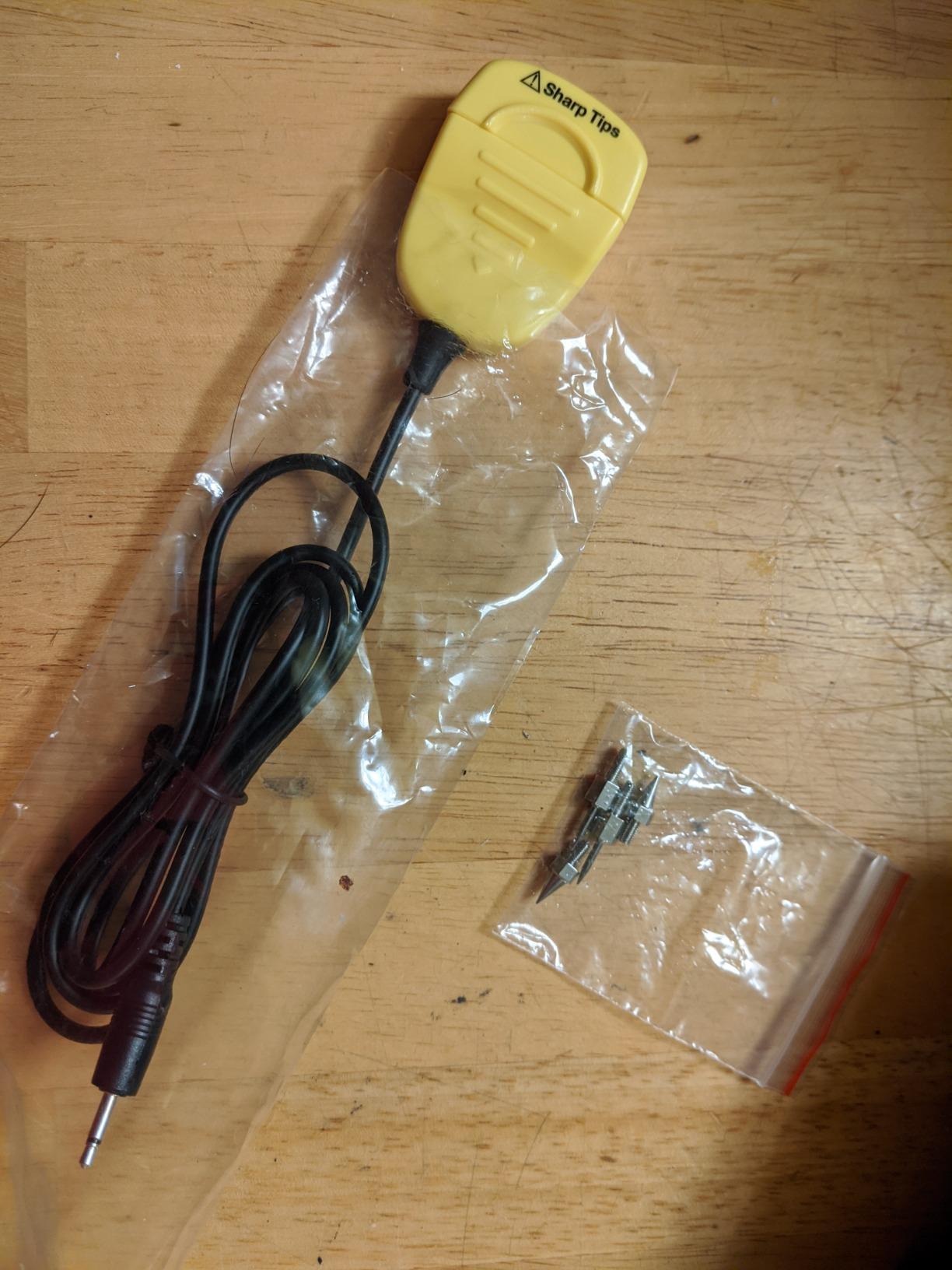 General Tools MMD950 Moisture Meter - Humidity Sensor - Pin Type / Pinless Device - Spherical Sensor customer photo 3