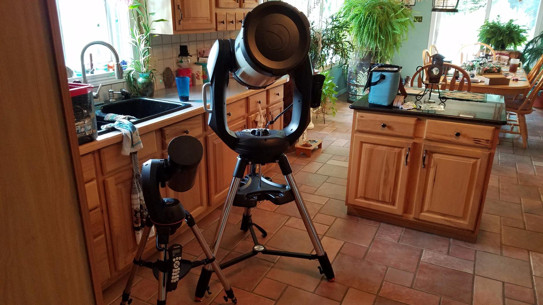 Celestron CPC Deluxe 925 HD Computerized Telescope customer photo 1