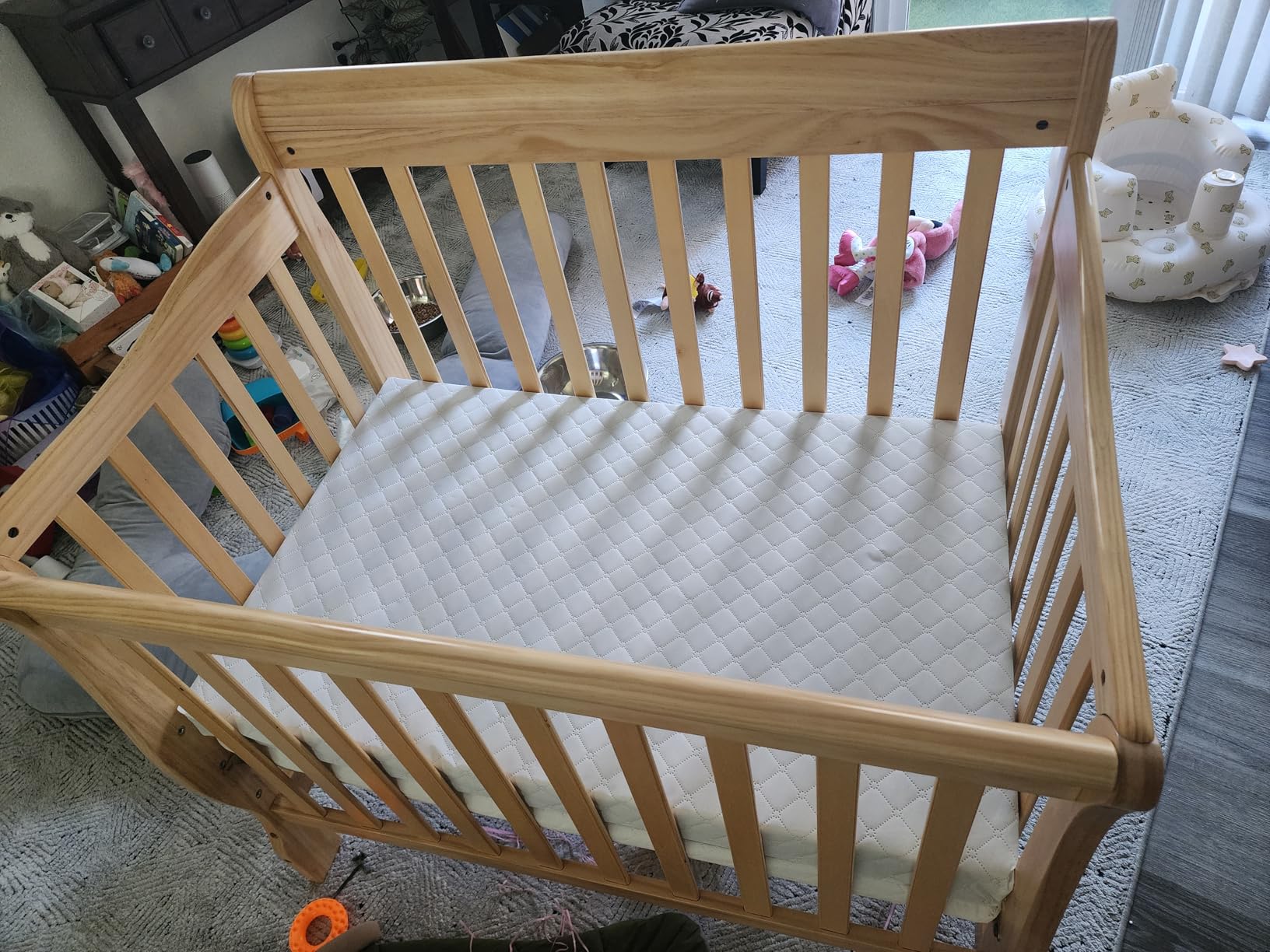 Dream On Me Aden 4-in-1 Convertible Mini Baby Crib, GREENGUARD Gold & BSA Certified, Sustainable Pinewood, Non-Toxic Finish, 3 Mattress Heights, Converts to Mini Day & Twin-Size Bed - Natural customer photo 1