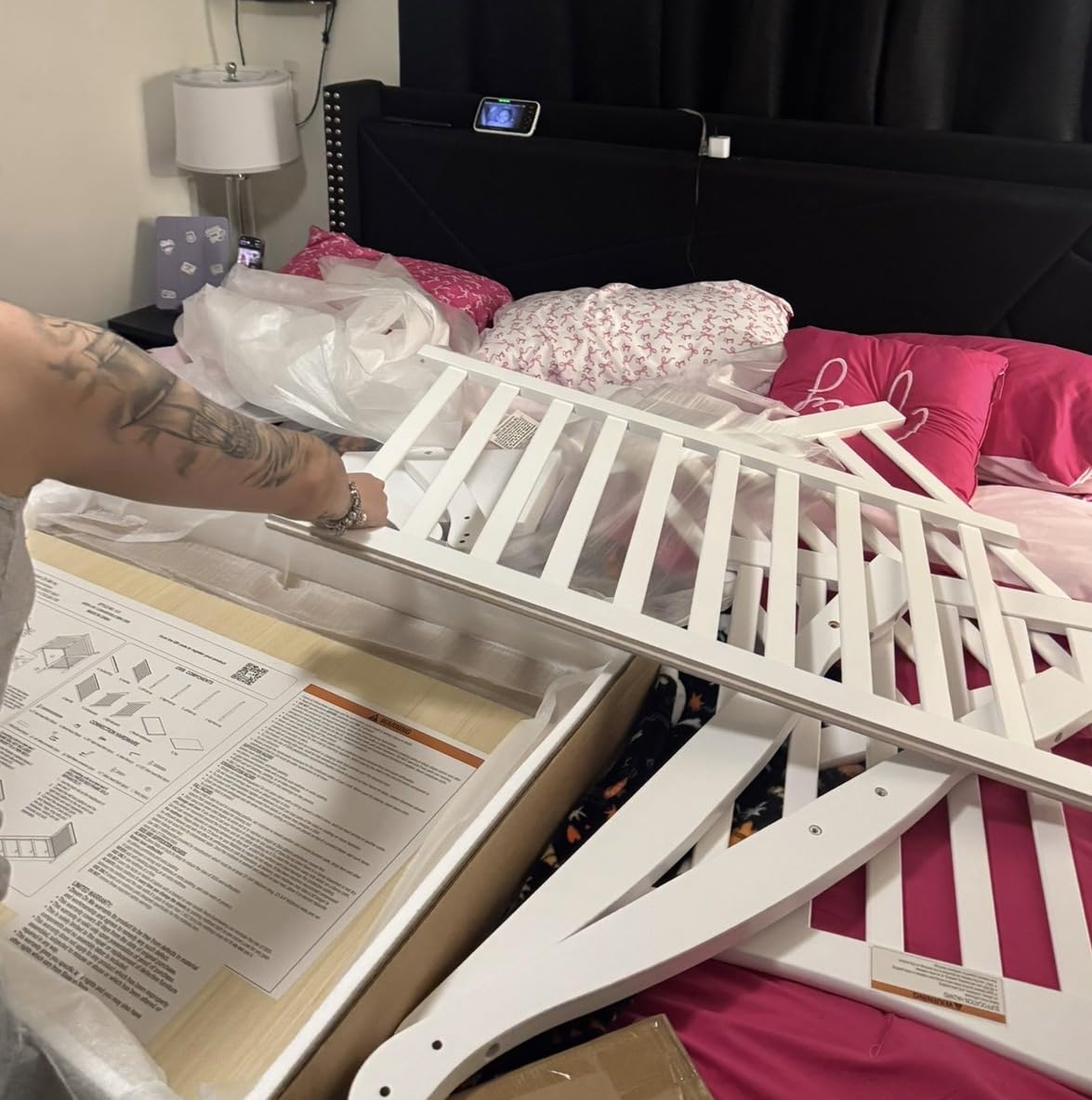 Dream On Me Aden 4-in-1 Convertible Mini Baby Crib, GREENGUARD Gold & BSA Certified, Sustainable Pinewood, Non-Toxic Finish, 3 Mattress Heights, Converts to Mini Day & Twin-Size Bed - White customer photo 2