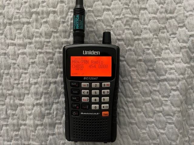Uniden Bearcat BC125AT Handheld Scanner, 500-Alpha-Tagged Channels, Close Call Technology, PC Programable, Aviation, Marine, Railroad, NASCAR, Racing, and Non-Digital Police/Fire/Public Safety customer photo 2