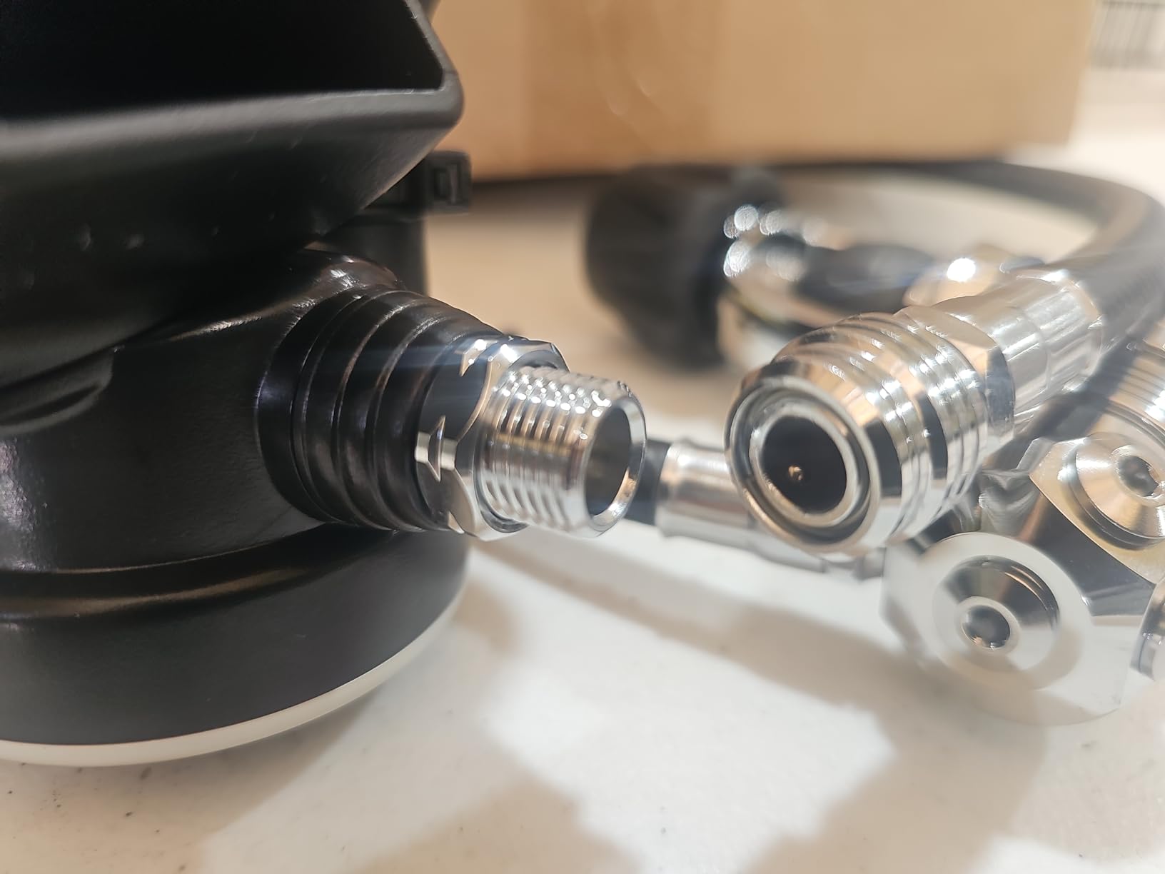 Scuba Choice Palantic AS103 Yoke Regulator, Adjustable Second Stage, 27in Hose, Nitrox Compatible customer photo 2