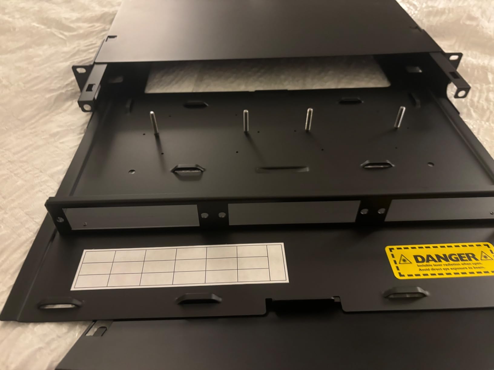 ICC 1U Fiber Optic Rack Mount Enclosure - 3 Slots for LGX Compatible Adapter Panels or Cassettes, Supports up to 72 Fibers, Fits 19-Inch Racks, Secure Fiber Management Solution, ICFORE31RM customer photo 2