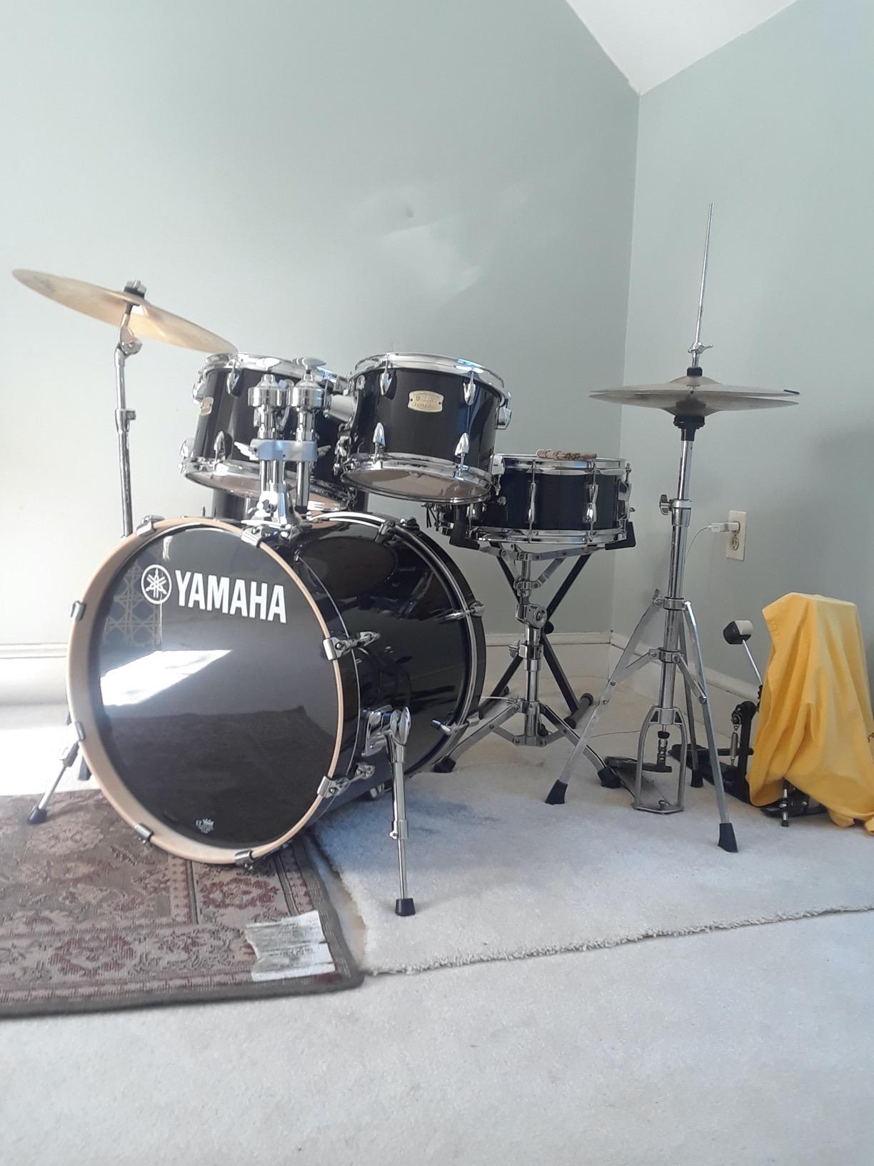 Yamaha Stage Custom Birch 5pc Drum Shell Pack With a 20