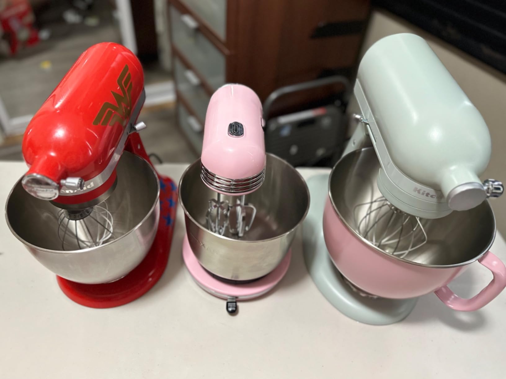 Dash Everyday Stand Mixer - Compact Tilt-Head Stand Mixer for Everyday Recipes - 6-Speed Power with Stainless Steel Bowl - Red, 3-Quart customer photo 1