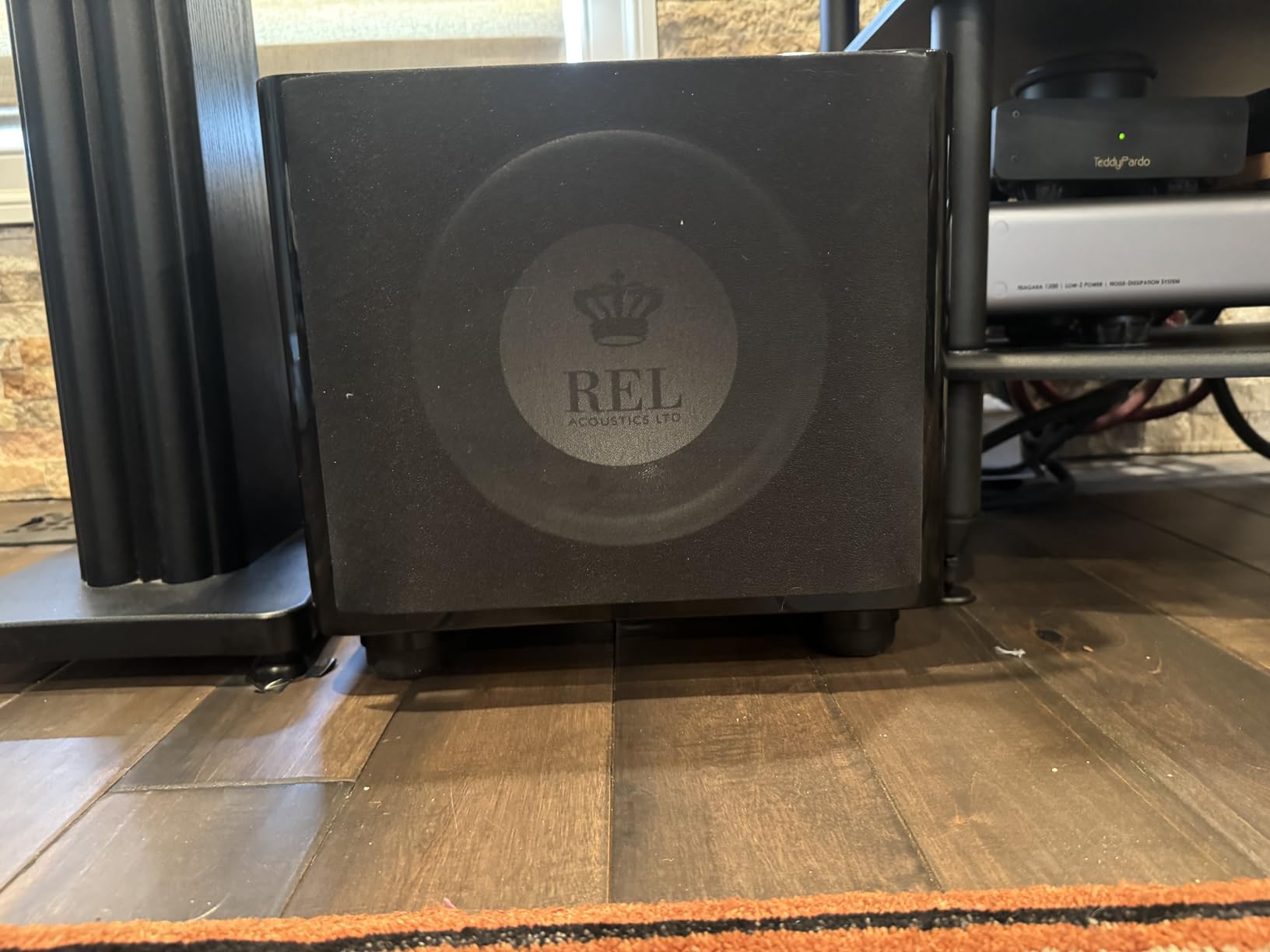 SVS SoundPath Subwoofer Isolation System, 4-Pack customer photo 1